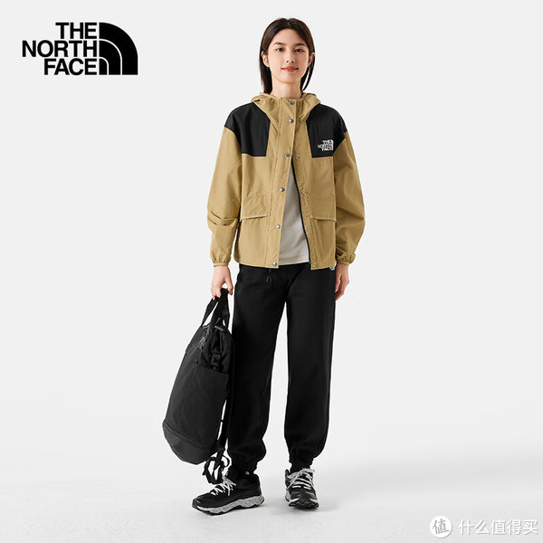 最近超爱的春季单品thenorthface的防风夹克作为一个户外活动爱好者对