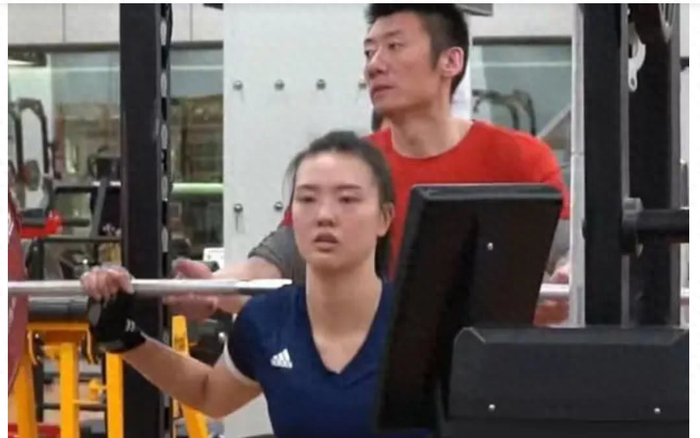 中国女排再有新调整,蔡斌爱徒改打接应,或取代郑益昕|郑益昕|蔡斌