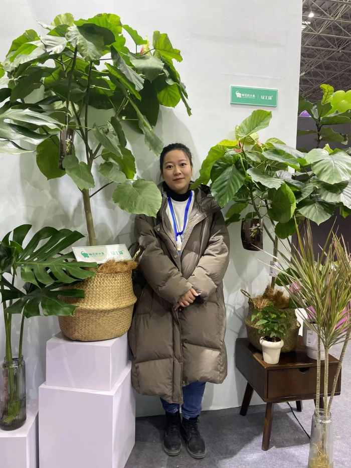 在抖音,她们用鲜花绿植重启人生|生活_新浪新闻