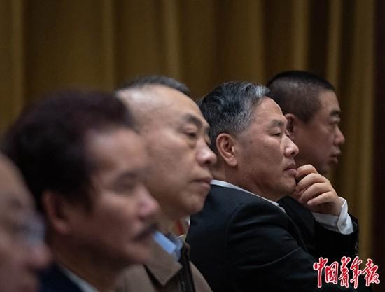 两会经济人物|北京市|全国人大|李峥_新浪新闻