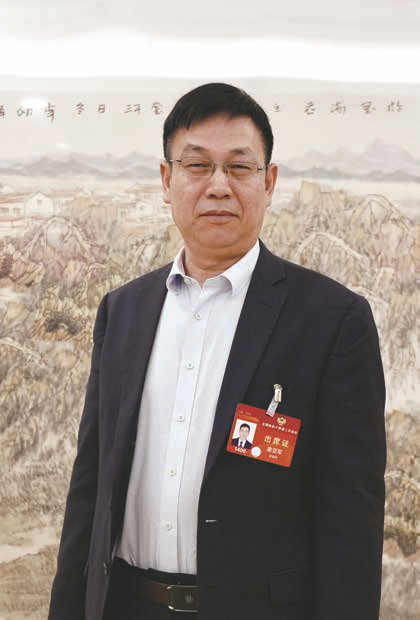 姜亚军委员关口前移加快国际化复合型外语人才培养