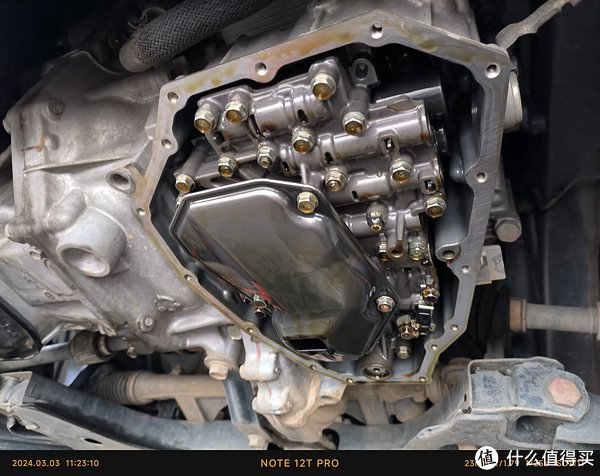 日产骐达原厂cvt变速箱油多少公里更换