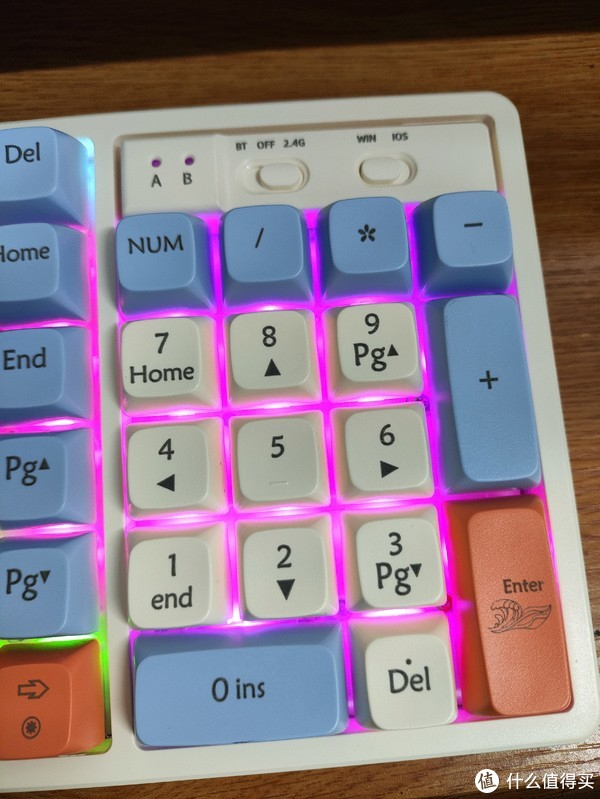 狼途gk102三模机械键盘开箱实测分享手感还不错