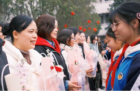 蒲江县鹤山中学图片