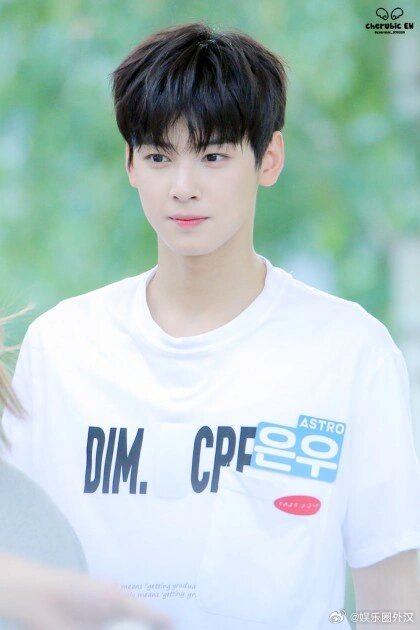 少年变成了帅哥""比全世界任何人都帅""开始期待他的中年了"#车银优