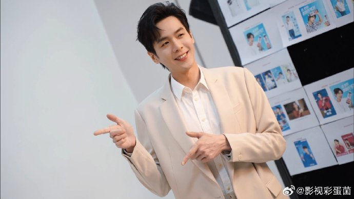 张若昀|学长|可爱_新浪新闻