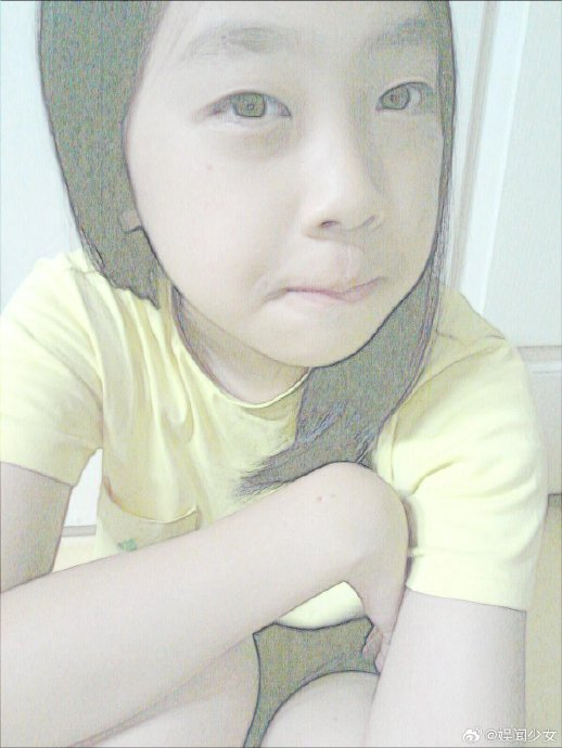 考古李泳知十二岁时的照片,好可爱捏等比例长大的妹宝|李泳|考古|可爱