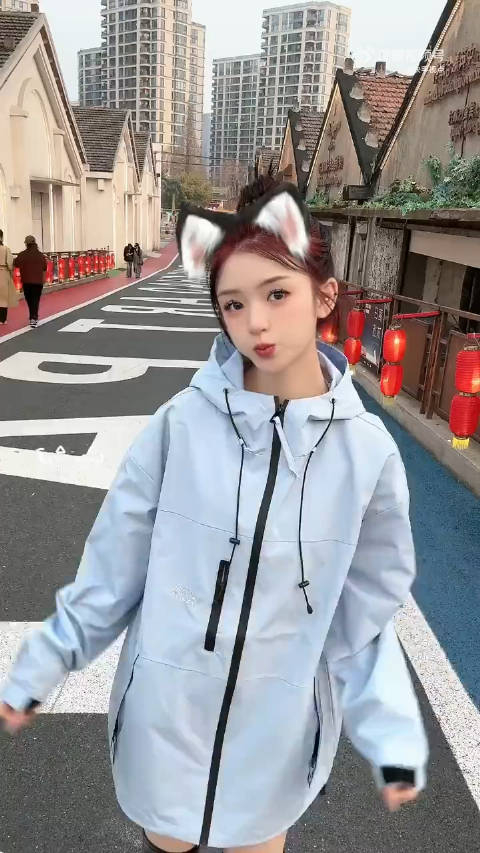 允恩呼呼开心小黄豆搁那拉小提琴呢