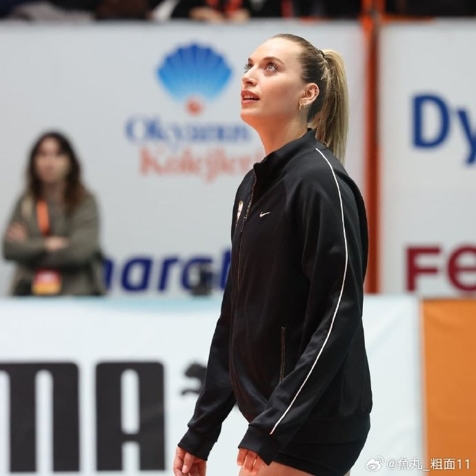 女排联赛常规赛第二十五……|瓦基弗银行|伊萨奇巴希|常规赛_新浪新闻