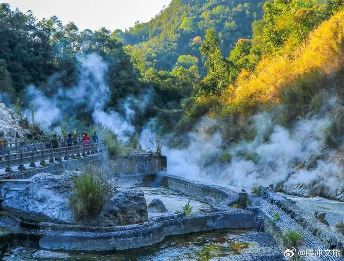 近距离看一看 蔚为壮观的腾冲热海大滚锅|硫磺泉|沸泉|腾冲热海_新浪