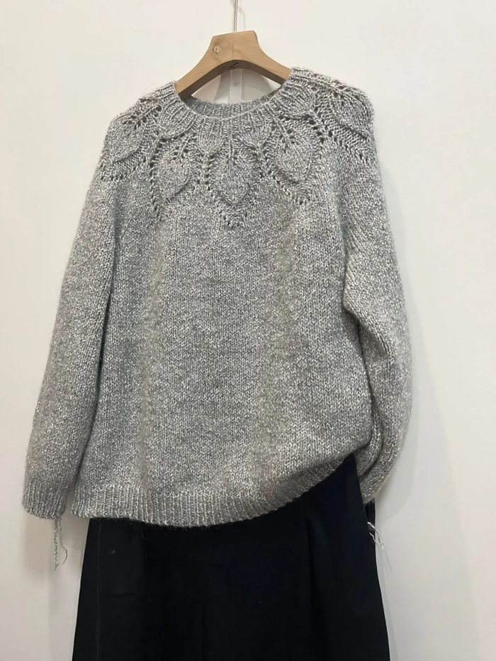 白茶,粗针织女士圆领叶子花棒针毛衣(附图解)