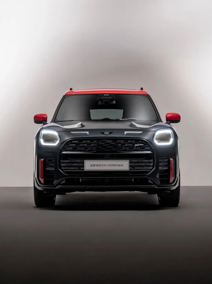 宝马汽车全新minijcwcountryman上市20t发动机3998万元