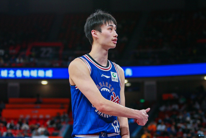 探长:戴昊更成熟了&非常喜欢跟队友沟通 希望他多练投射改善短板|上海