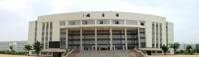 湖南文理学院芙蓉学院|学院|长江大学文理学院_新浪新闻