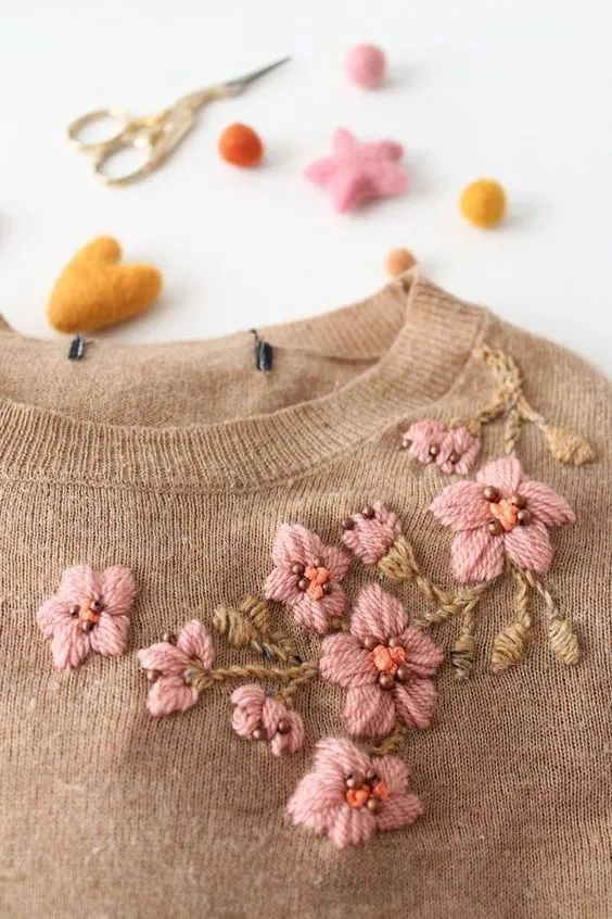 太好看了吧,学会这些毛衣刺绣图案,普通毛衣也能瞬间焕新!