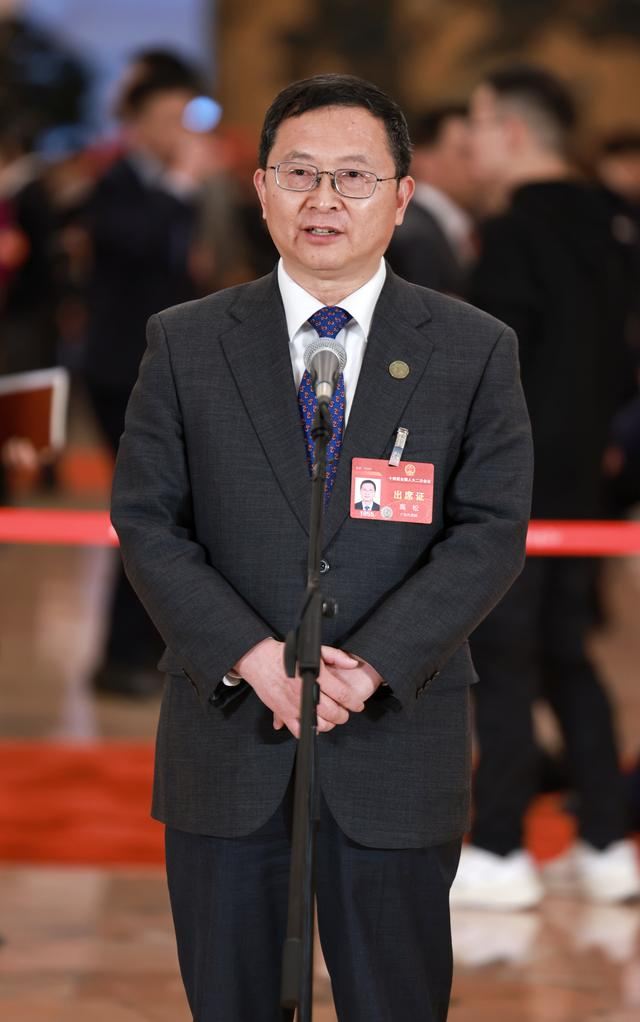全国人大第三场"代表通道"开启 走在为人民服务的第一线|高松|陶瓷