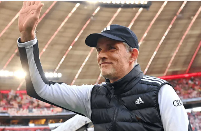 图片报:拜仁内部评估马兹拉维 乌帕,并质疑该不该购入博伊|博伊|马兹