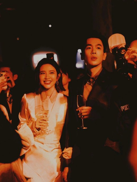 真的很佩服唐艺昕 她是一个很理性的人 不会被爱情冲昏头脑……|唐艺