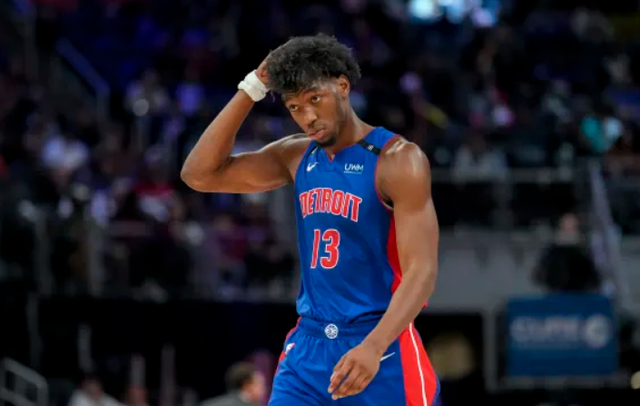 怀斯曼薪资全队第二沦为饮水机 今夏或沦为底薪|怀斯曼|勇士|老鹰