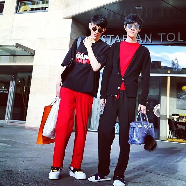 第一任女友"红靴女孩"陈为池,和安格鲁恋爱时,她