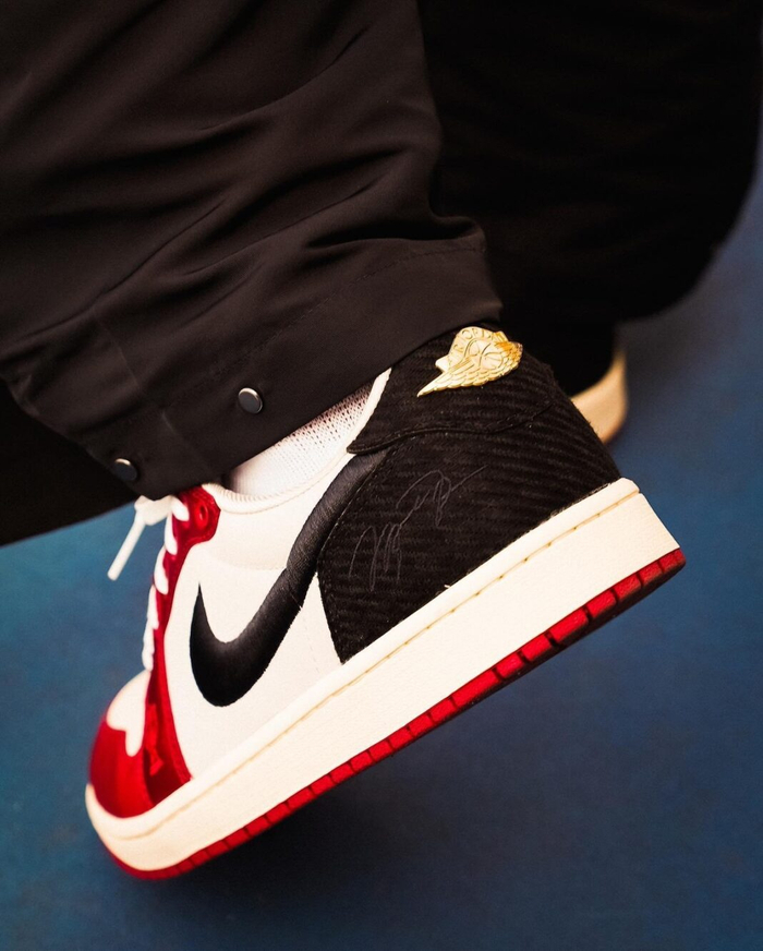 「乔丹亲儿子 x aj1」型录曝光!服饰头一次见!