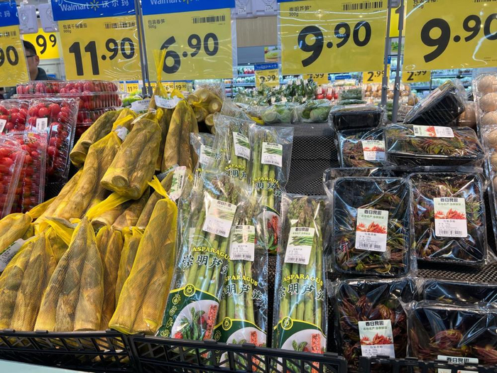 9元100g,都比较亲民,总体而言商超的价格比菜市场略便宜.