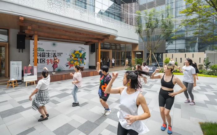 景"五要素着手来看的话,麓湖社区营造是从"人"或者自身的文化去挖掘