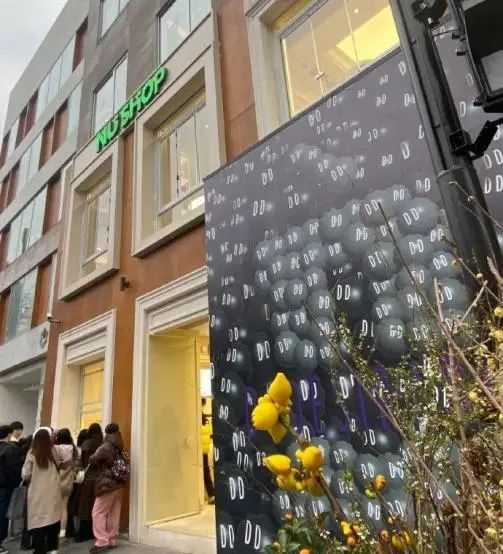 门店|潮牌|首家_新浪新闻