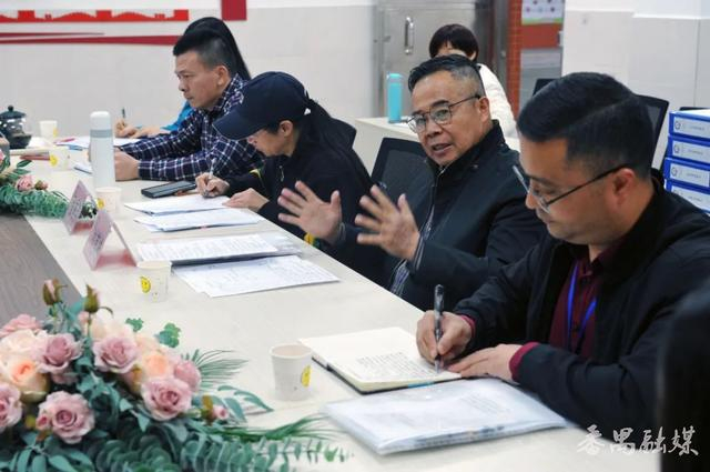 广州责任督学到洛溪新城小学开展双减督导活动