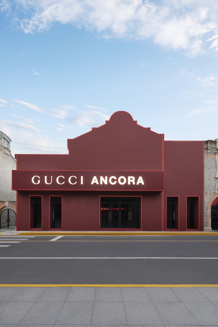 已经分别在中国香港的k11 musea和中国台北的101购物中心落地"gucci