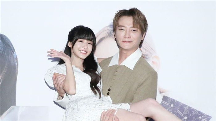 飞儿乐团阿沁老婆藏毒被捕!