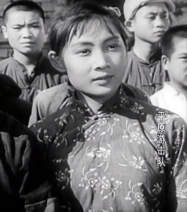 52位女明星少女照曝光王文娟清丽刘晓庆纯真李秀明质朴何赛飞娇媚