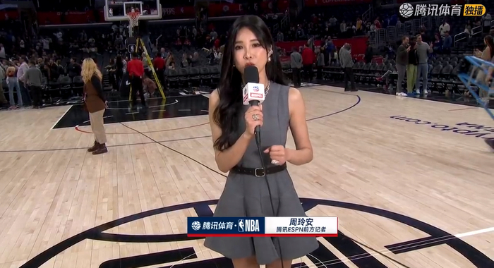 伦纳德打着打着突然离场不归快船狂输40分哈登啊累死了