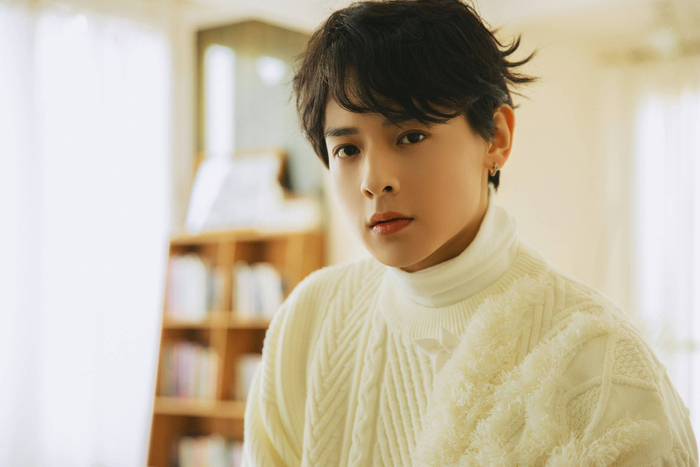 小兰花娱乐旗下演员白澍最新写真 春日慵懒风尽显温柔|白澍|兰花|写真