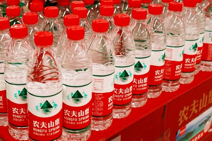 娃哈哈|农夫山泉|钟睒睒_新浪新闻