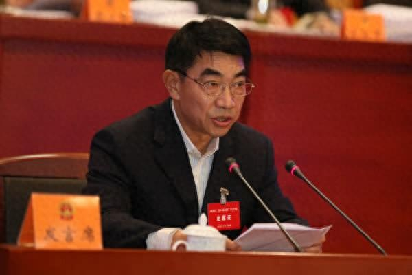 70岁的原厅长夏鸣落马