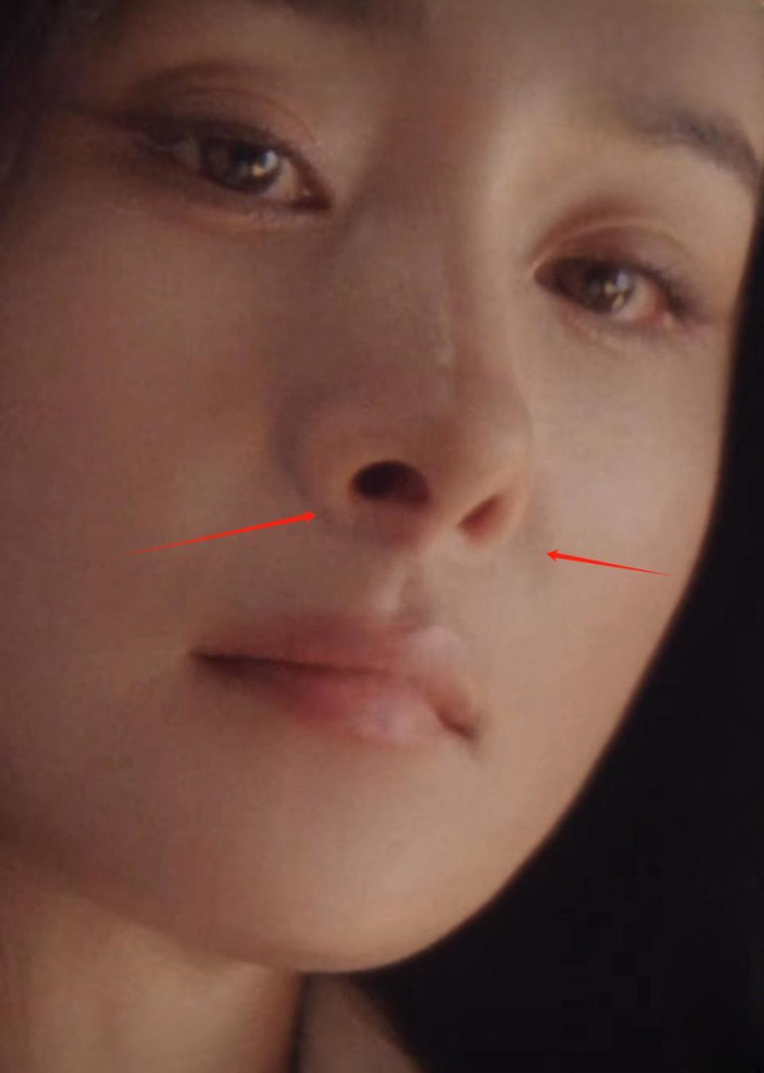 杨幂奢牌广告遭差评,失去滤镜状态尴尬,演技也被嘲|杨幂|滤镜|鼻孔