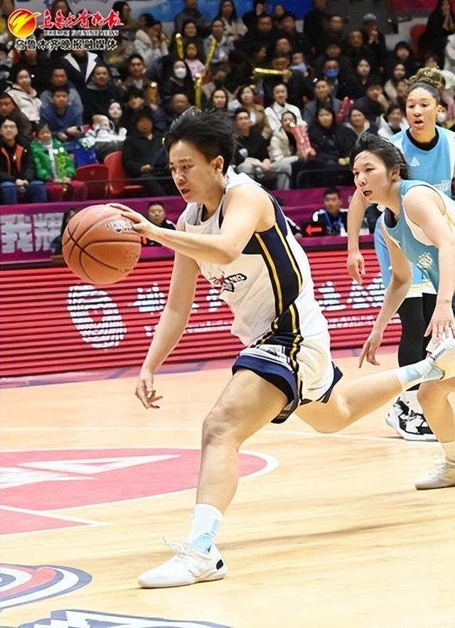 20232024赛季wcba常规赛收官新疆国达氢女篮8273胜北京首钢首侨