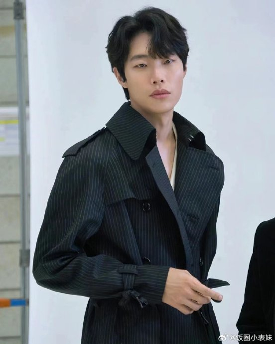 柳俊烈_新浪新闻