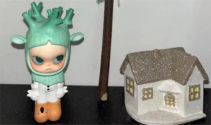 逛盲盒直播间的女孩,懂得具体地爱自己|陈星_新浪新闻