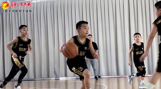 篮球照亮了新疆少年的梦想 小萌娃今夏冲击全国赛|新疆|篮球|小飞虎