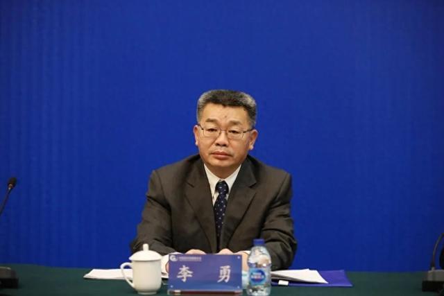 李勇微山图片