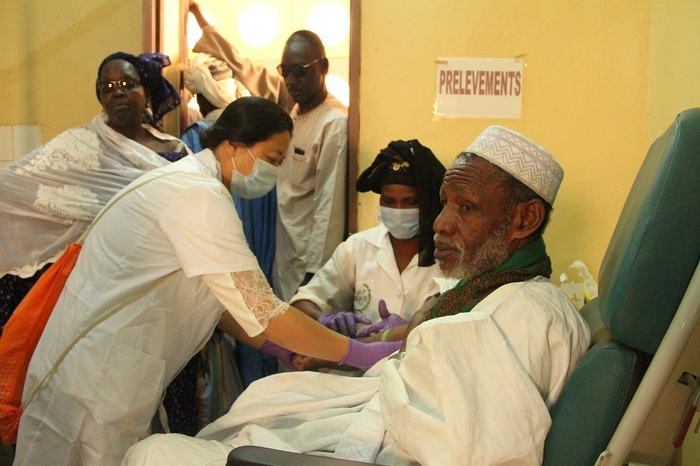 沿着父辈的援外足迹 她和队友们来到了毛里塔尼亚|新冠肺炎_新浪新闻