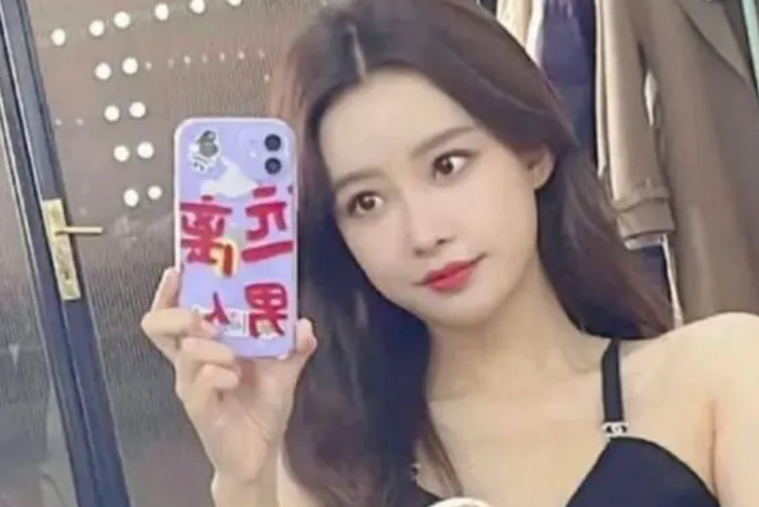 纪凌尘遭阚清子捶打孙怡是小三插足海绵宝宝实时监控男友67王一博