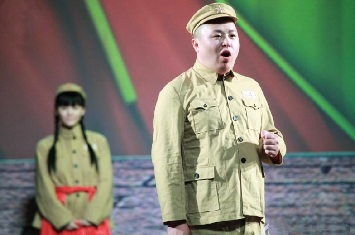 阎鹤祥表情好逗|阎鹤祥_新浪新闻