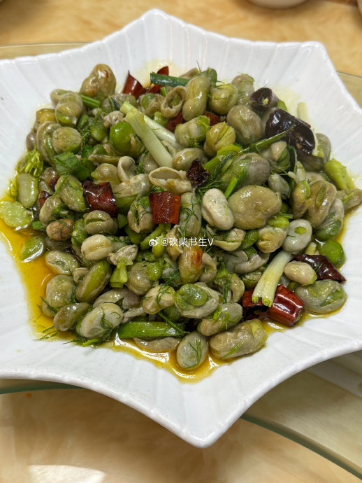 酒都仁怀特色美食——紫云牛肉,与合马羊肉齐名,紫云是茅台镇的一个