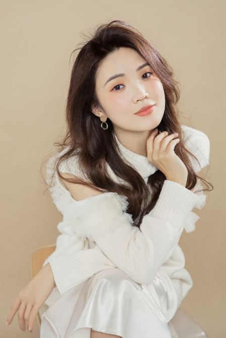 广西音乐人茜西,一位才华横溢的ost女歌手,不仅参与了多部电视剧和