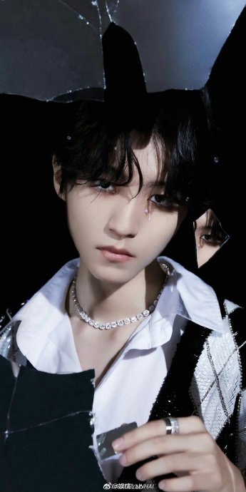 「投稿整理」 x part2|王俊凯|宋亚轩|魏大勋_新浪新闻