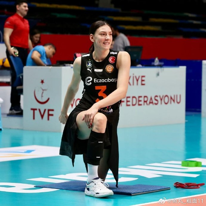 女排联赛常规赛第二十六赛…|伊萨奇巴希|常规赛|土耳其女排_新浪新闻