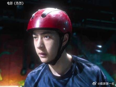 有亿点丝滑这样的陈烁不得多看亿遍吗